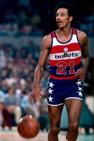 添了浓墨重 添了浓墨重