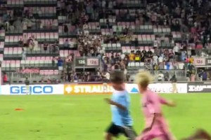 一攻一防的 一攻一防的